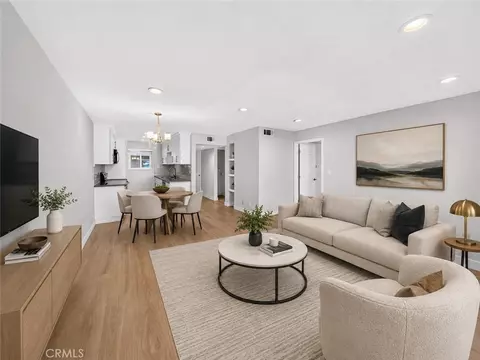 433 S Manhattan, Los Angeles, CA 90020