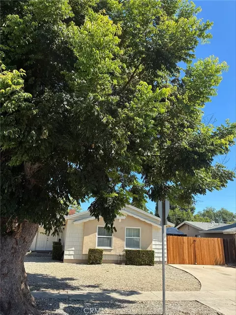 22959 Vose, West Hills, CA 91307