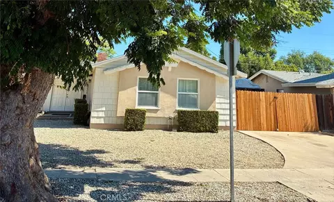 22959 Vose, West Hills, CA 91307