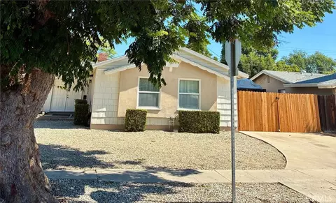 22959 Vose, West Hills, CA 91307