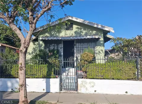11720 S San Pedro, Los Angeles, CA 90061