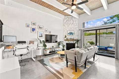 2609 Nelson Ave #F, Redondo Beach, CA 90278