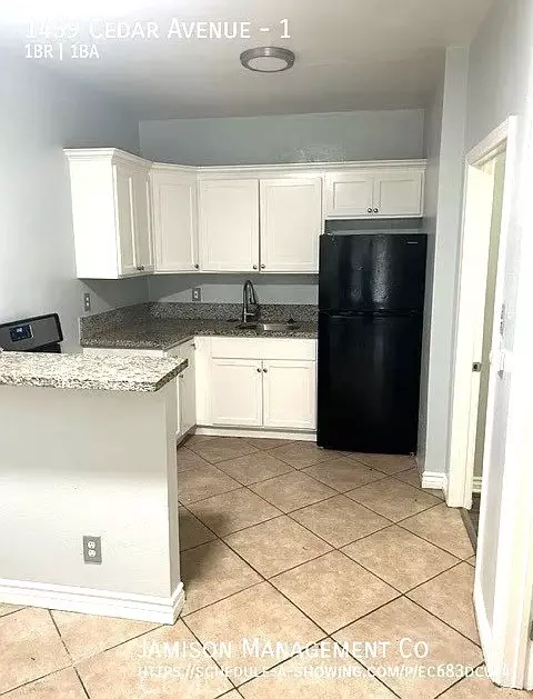 Kitchen - 1439 Cedar, Long Beach, CA 90813 photo 1 of 2
