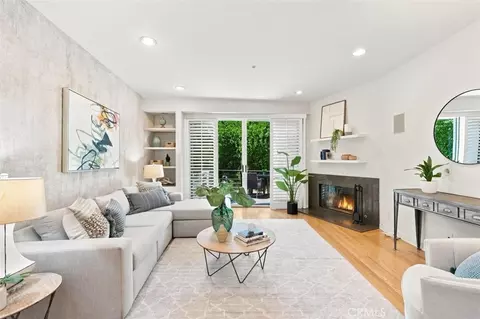 943 14th St #101, Santa Monica, CA 90403