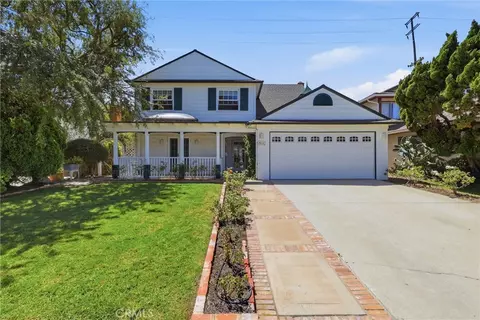 413 Faye Ln, Redondo Beach, CA 90277