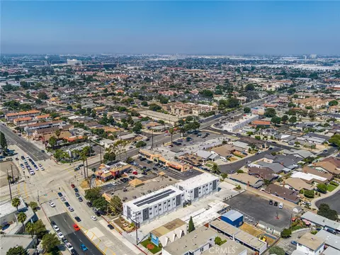 View/Area - 123 E 223rd #3, Carson, CA 90745 photo 8 of 8