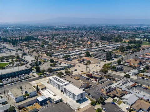 View/Area - 123 E 223rd #3, Carson, CA 90745 photo 6 of 8