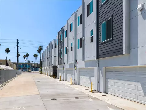 Exterior - 123 E 223rd #3, Carson, CA 90745 photo 7 of 10