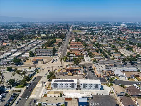 View/Area - 123 E 223rd #3, Carson, CA 90745 photo 7 of 8