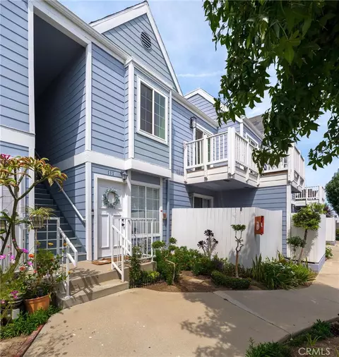 1229 W 223rd St #211, Torrance, CA 90502
