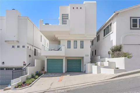 225 28th St, Manhattan Beach, CA 90266