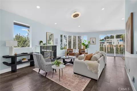 11411 Decente Ct, Studio City, CA 91604