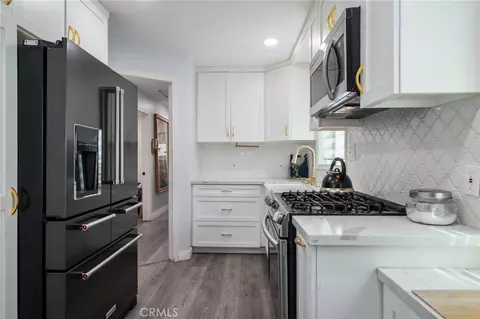 Kitchen - 728 W Cressey, Compton, CA 90222 photo 2 of 3