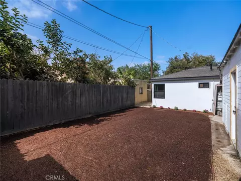 Exterior - 5910 Walnut Ave, Long Beach, CA 90805 photo 7 of 7