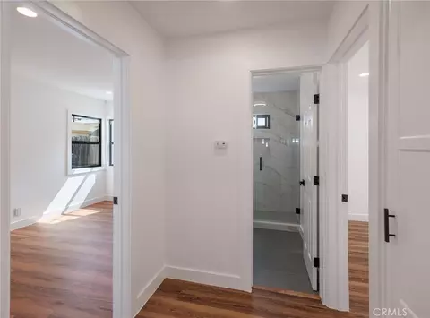 Entry Way - 5910 Walnut Ave, Long Beach, CA 90805 photo 2 of 2