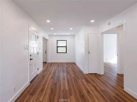 Living - 5910 Walnut Ave, Long Beach, CA 90805 photo 3 of 3