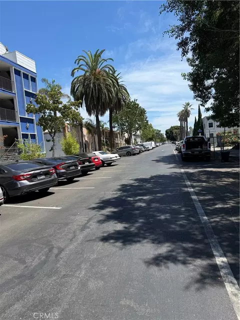 801 E 1st St #10, Long Beach, CA 90802 photo 6
