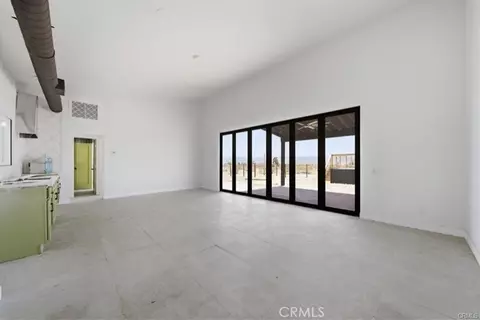 62761 La Crescenta, Joshua Tree, CA 92252 photo 3