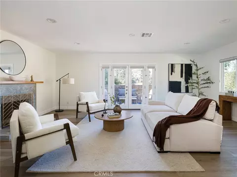 Living - 460 Mount Carmel Dr, Glendale, CA 91206 photo 1 of 2