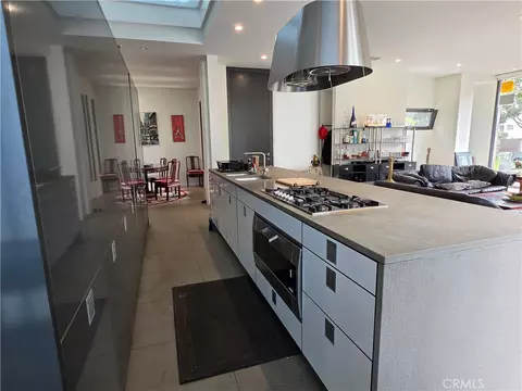 Kitchen - 9 Temple, Long Beach, CA 90803 photo 4 of 4