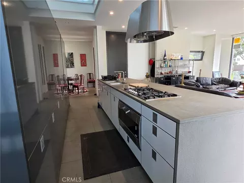 Kitchen - 9 Temple, Long Beach, CA 90803 photo 4 of 4