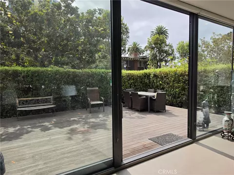 Exterior - 9 Temple, Long Beach, CA 90803 photo 3 of 14