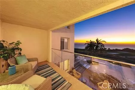 3200 La Rotonda Dr #211, Rancho Palos Verdes, CA 90275
