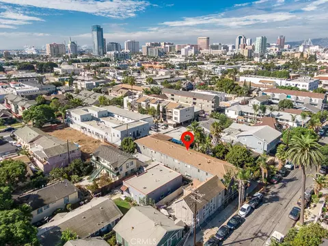 View/Area - 1056 E 6th St, Long Beach, CA 90802 photo 4 of 5