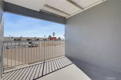 Exterior - 1401 E 3rd St #16, Long Beach, CA 90802 photo 2 of 5
