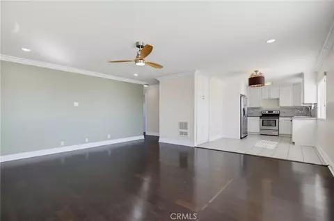 Living - 1401 E 3rd St #16, Long Beach, CA 90802 photo 4 of 4