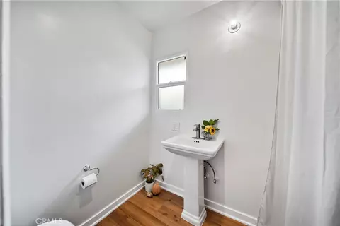Bath - 311 Cherry, Long Beach, CA 90802 photo 1 of 2