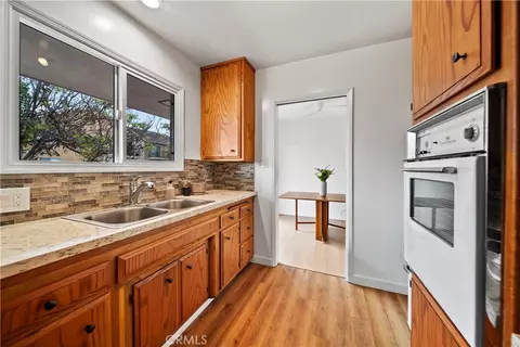 Kitchen - 311 Cherry, Long Beach, CA 90802 photo 4 of 5