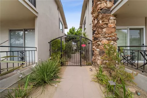 Exterior - 311 Cherry, Long Beach, CA 90802 photo 1 of 6