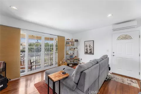 Other - 240 Hampton Dr, Venice, CA 90291 photo 11 of 21