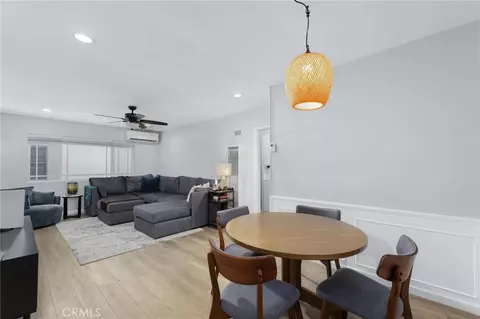 Dining - 240 Hampton Dr, Venice, CA 90291 photo 1 of 3