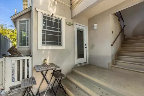 Exterior - 240 Hampton Dr, Venice, CA 90291 photo 8 of 12