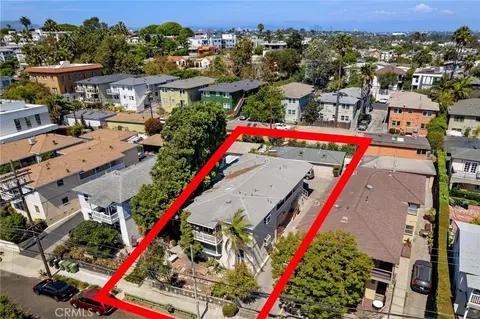 View/Area - 240 Hampton Dr, Venice, CA 90291 photo 3 of 3