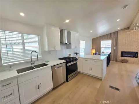 24200 Walnut Ave #52, Torrance, CA 90501