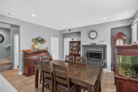 Dining - 17634 Mulberry, Carson, CA 90746 photo 3 of 4