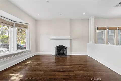 Living - 413 Emerald St, Redondo Beach, CA 90277 photo 5 of 14