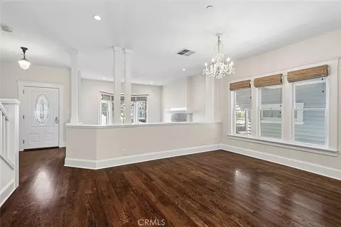 Living - 413 Emerald St, Redondo Beach, CA 90277 photo 6 of 14