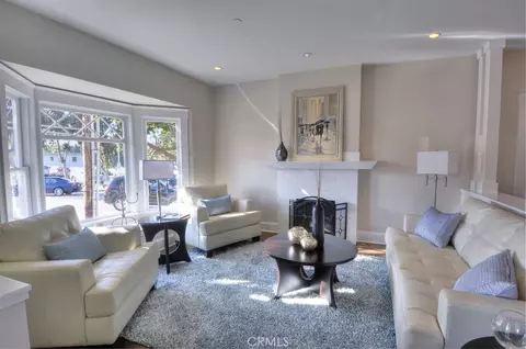 Living - 413 Emerald St, Redondo Beach, CA 90277 photo 1 of 14