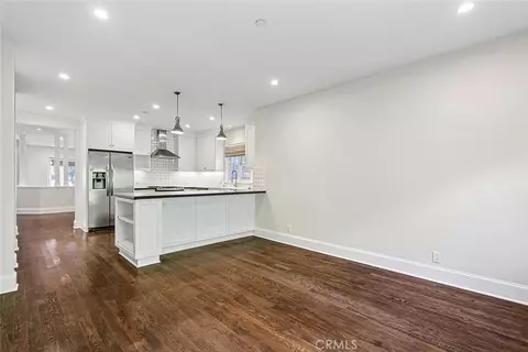 Living - 413 Emerald St, Redondo Beach, CA 90277 photo 10 of 14
