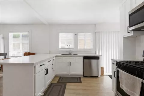 Kitchen - 2016 248th St, Lomita, CA 90717 photo 1 of 2