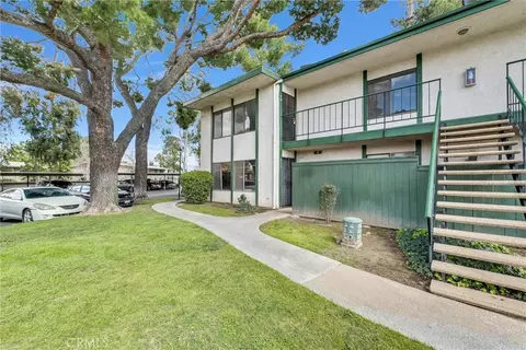 Exterior - 1735 E Washington #B28, Colton, CA 92324 photo 2 of 10