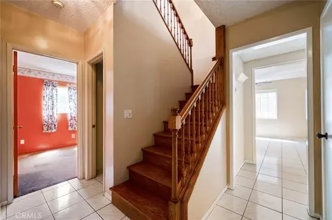 Entry Way - 24436 Panama Ave, Carson, CA 90745 photo 3 of 8