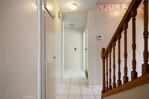 Entry Way - 24436 Panama Ave, Carson, CA 90745 photo 2 of 8