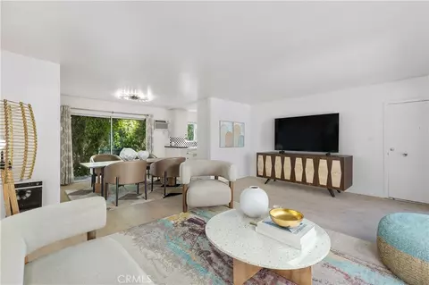 1632 Camden #204, Los Angeles, CA 90025