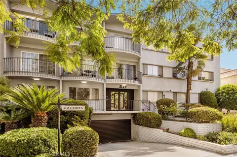 1632 Camden #204, Los Angeles, CA 90025