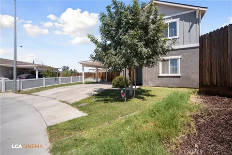 Exterior - 1807 Keepsake Ct, Bakersfield, CA 93307 photo 3 of 6